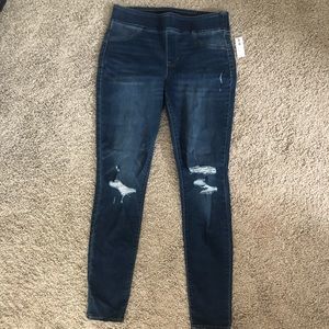 Pull on Rockstar Skinny Jeans